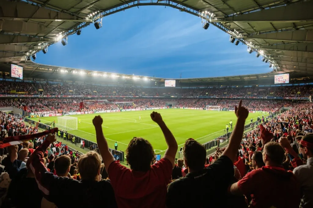 绿茵烽火：欧洲预选赛豪门试金石，黑马逆袭梦几何？